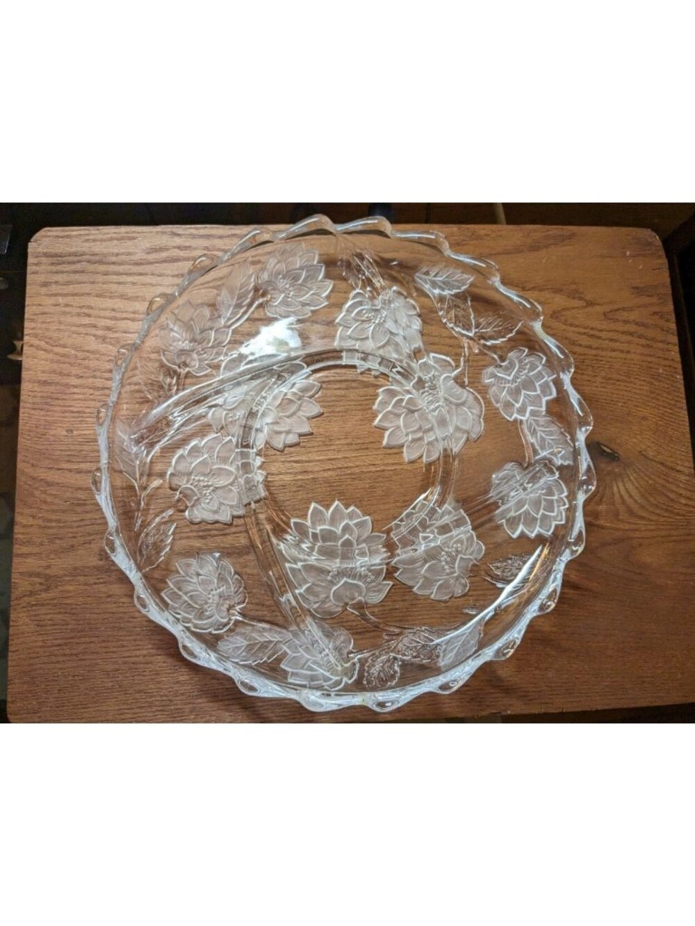 Vintage Crystal Clear Studios CHRYSANTHEMUM 13” Round Platter ~ Style #312854